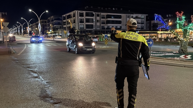 Bolu'da 1 haftada bin 771 sürücüye ceza yağdı