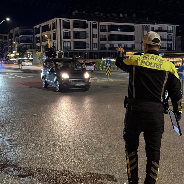 Bolu'da 1 haftada bin 771 sürücüye ceza yağdı