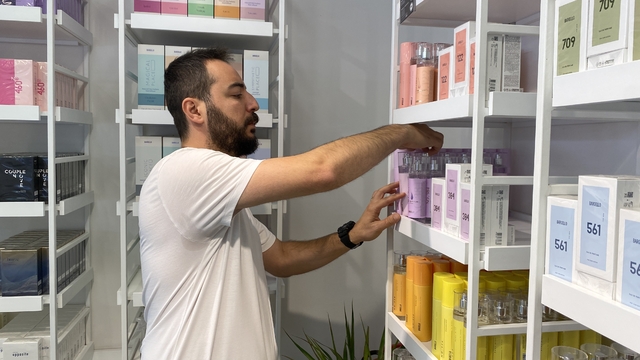Kokusu değişmiş parfümlere dikkat
Parfümlerin ömrünü uzatmak, serin ortamlarda saklamaktan geçiyor