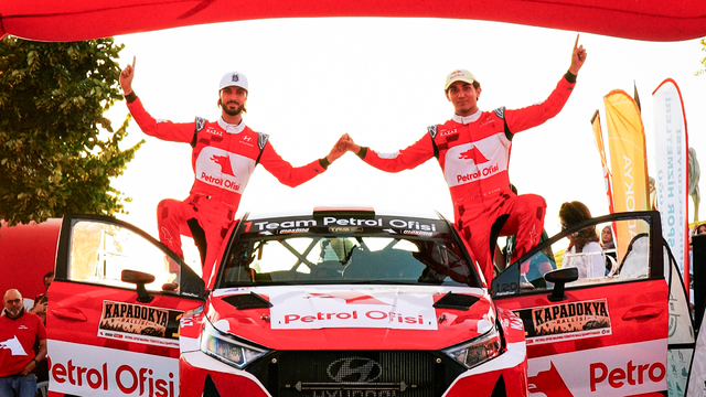 Team Petrol Ofisi pilotları Kapadokya'da birinci oldu
