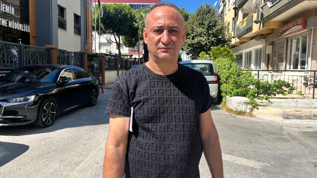 Acılı babadan tepki: "Bu suç makinesi benim oğlum ölsün diye mi dışarı çıkarıldı"
İzmir'de canice öldürülen Yaşar Can'ın acılı babası: "Cenaze günü tehdit edildik"
