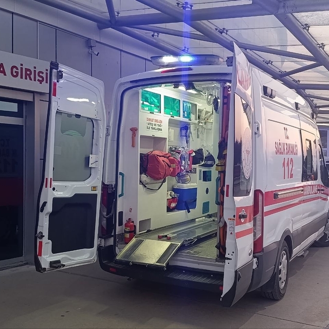 Beyşehir'de motosiklet kazası: 2 yaralı