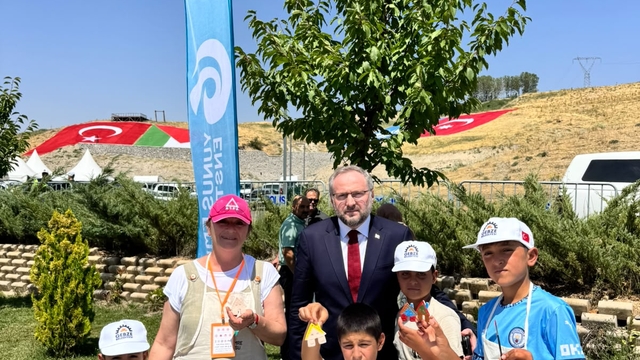 Yunus Emre Enstitüsü, Malazgirt Zaferi'nin 955'inci yılında Ahlat'ta ziyaretçilerle buluşuyor