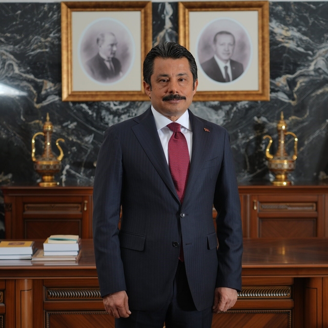 Vali Demiryürek'ten Mevlid Kandili mesajı