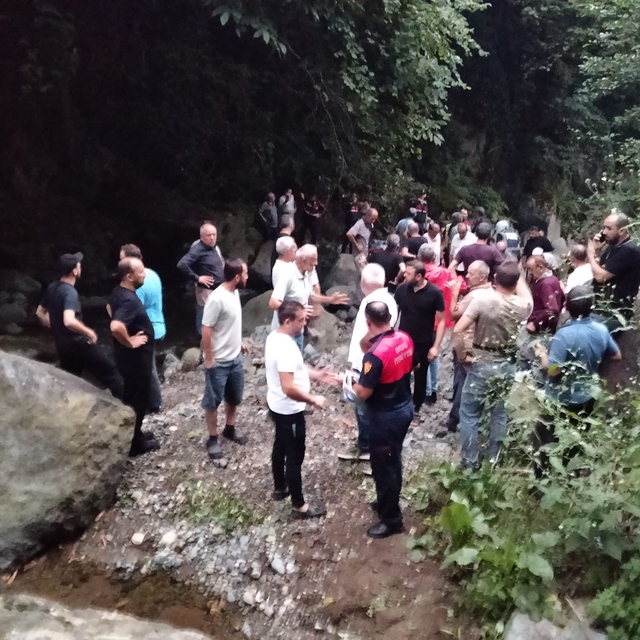 Ordu'da uçuruma yuvarlanan iki kardeş hayatını kaybetti
