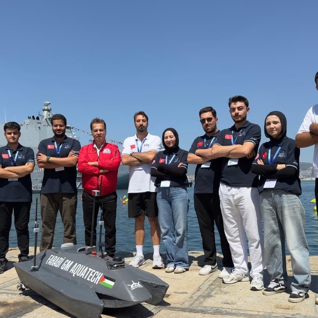 Sivaslı öğrencilerin geliştirdiği insansız deniz aracına TEKNOFEST'ten ödül