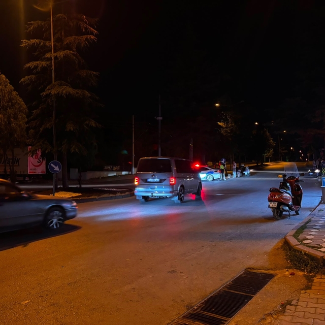 Tavşanlı'da iki motosiklet çarpıştı: 2 yaralı