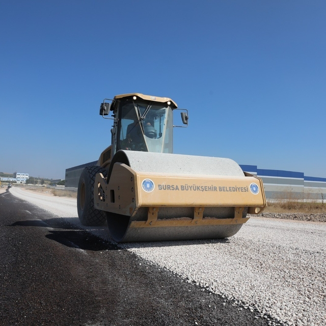 Büyükşehir'den Nilüfer'de ulaşıma yeni nefes