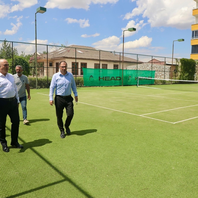Ağrı'da tenis heyecanı başlıyor: 81 ilden 180 sporcu Ağrı Dağı Cup için gel...