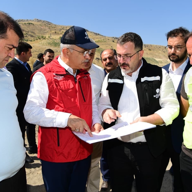 Büyükşehir'den Çamurlu'ya 120 milyon liralık gençlik merkezi