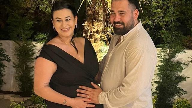 Anne ve bebeğinin öldüğü doğumda ihmal iddiası
"Benim gözümde doktor değil katil" diyen acılı baba hastaneden şikayetçi oldu