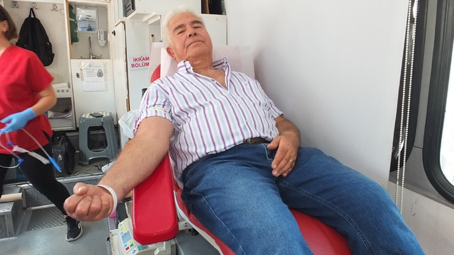 Burhaniye'de aşırı sıcaklar kan bağışını olumsuz etkiledi