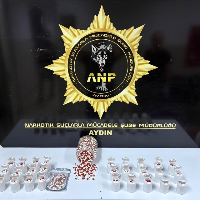 Aydın'da uyuşturucu operasyonu: 2 bin 456 sentetik ecza ele geçirildi