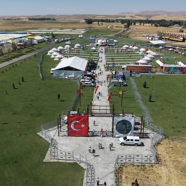 Malazgirt Zaferi'nin 955'inci yıl dönümü etkinlikleri coşkuyla devam etti