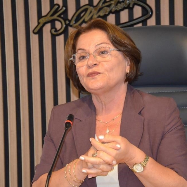 Başkan Gençay: "Çocuklarımızın güvenle büyüdüğü alanları çoğaltıyoruz"