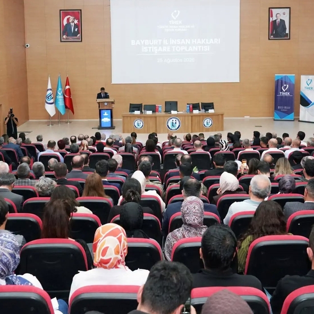 Bayburt'ta İl İnsan Hakları İstişare Toplantısı yapıldı