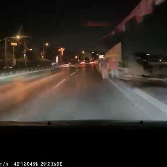 Çarptığı yaya olay yerinden kaçınca neye uğradığını şaşırdı
