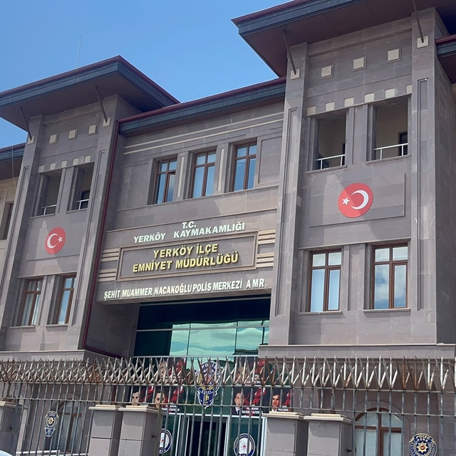 Sazan sarmalı yöntemiyle dolandırılmaktan son anda kurtuldu