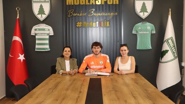 Muğlaspor'da Batıhan imzayı attı