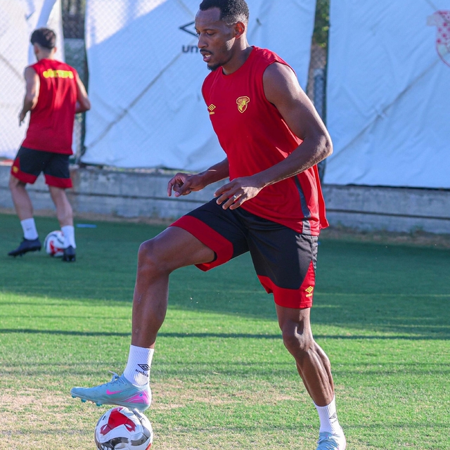 Göztepe'de Allan Godoi en az 1 ay yok