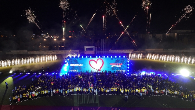 Başkan Altay'den gençlere: "Kurduğunuz dostluklar bütün madalyalardan daha değerlidir"
2. Spor Okulları Olimpiyatları başladı