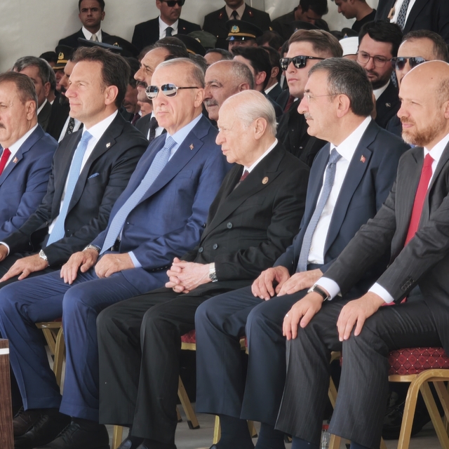 Cumhurbaşkanı Erdoğan: "Bölgemizde tarih yeniden yazılıyor"
"Türkiye vicdan...