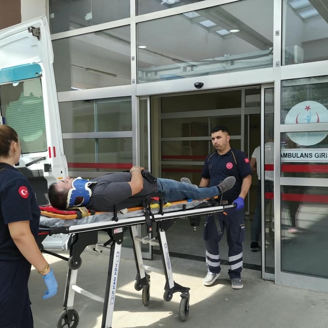 Adıyaman'da motosiklet devrildi: 1 yaralı