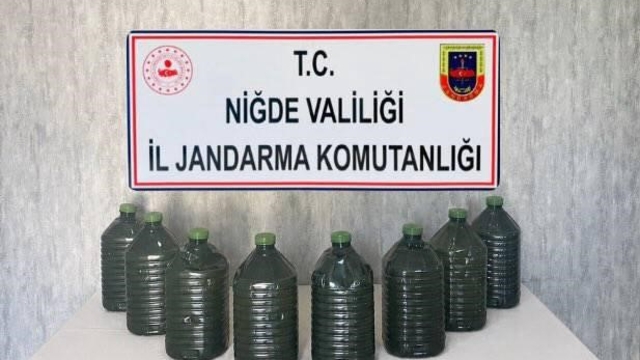Niğde'de kaçak içki operasyonu: 40 litre etil alkol ele geçirildi