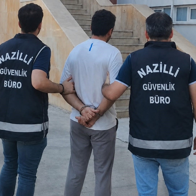 Cumhurbaşkanına hakaret içeren eylem gerçekleştiren şüpheli gözaltına alınd...