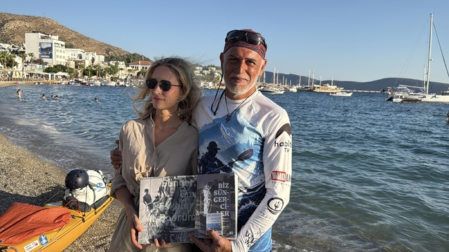 İstanbul'dan kanoyla çıktığı Türkiye yolculuğunda 83 gün sonra Bodrum'a ulaştı