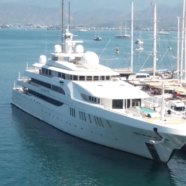 Suudi milyarderin 125 milyon dolarlık mega yatı Fethiye'de 100 ton akaryakı...