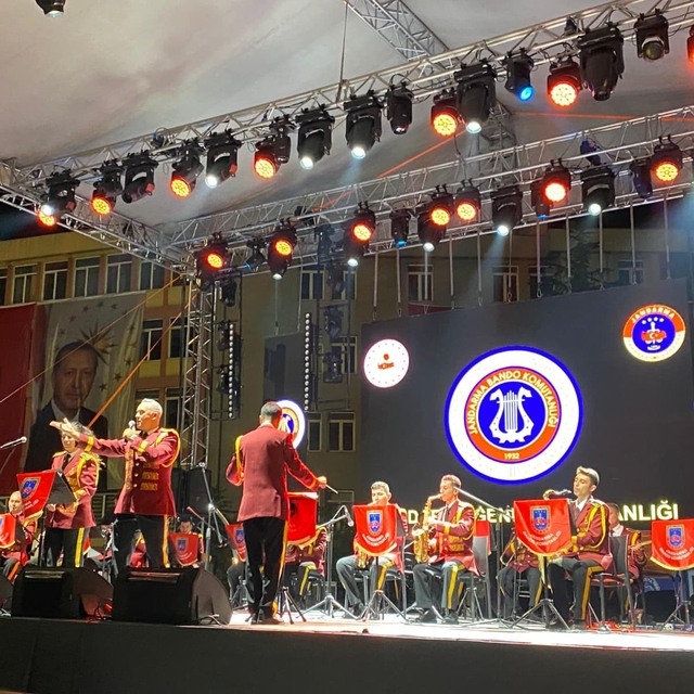 Jandarma Genel Komutanlığı Bandosu Afyonkarahisar'da sahne aldı