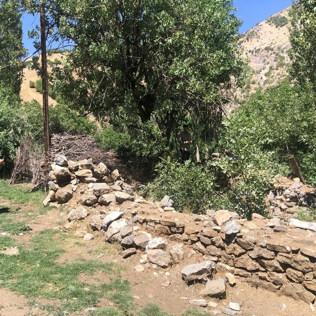 Şeyh Rehani Türbesi yıllardır harabe halde: Mahalleliden hayırsever vatanda...