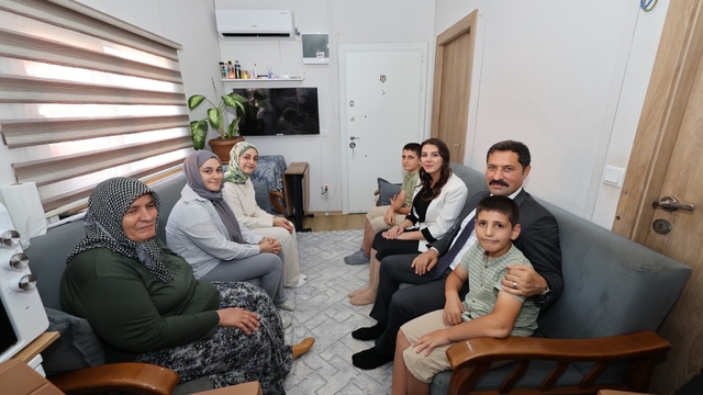 Vali Masatlı, "Yüreğimizdeki Işık Projesi" kapsamında Bilgin ailesiyle bir araya geldi