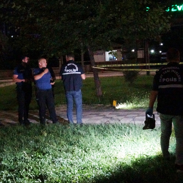 Malatya'da parkta silahlı kavga: 4 yaralı