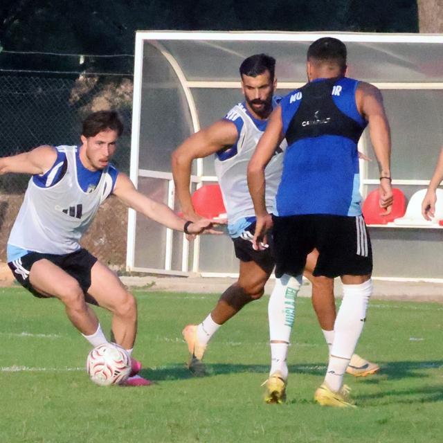 Muğlaspor'un Boluspor karşısında hedefi gol ve üç puan
Yalçın Koşukavak: "B...