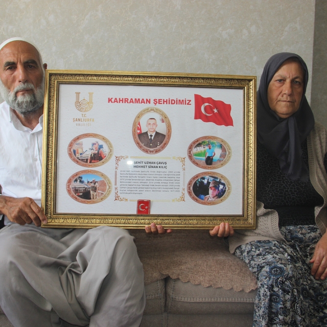 Şehit ailesinden 'Terörsüz Türkiye' sürecine tam destek
"Başka analar ağlam...