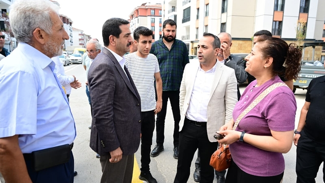 Başkan Taşkın, Milletvekili Babacan ile Zafer Mahallesi'nde vatandaşları dinledi