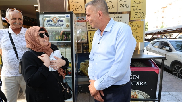 Başkan Şimşek Nişancıpaşa esnafının taleplerini tek tek dinledi