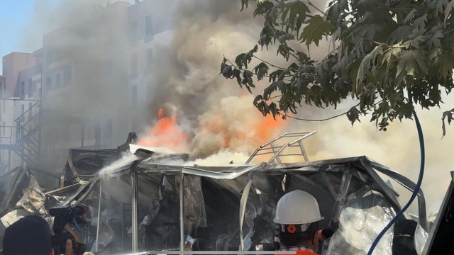 Malatya'da konteyner kentte yangın