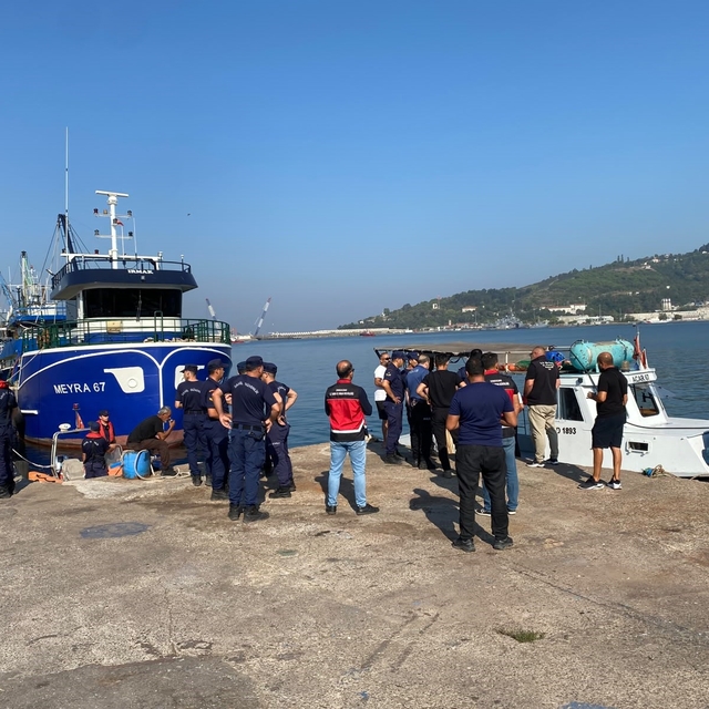 Ereğli'de midye çıkaran dalgıç teknelerine denetim