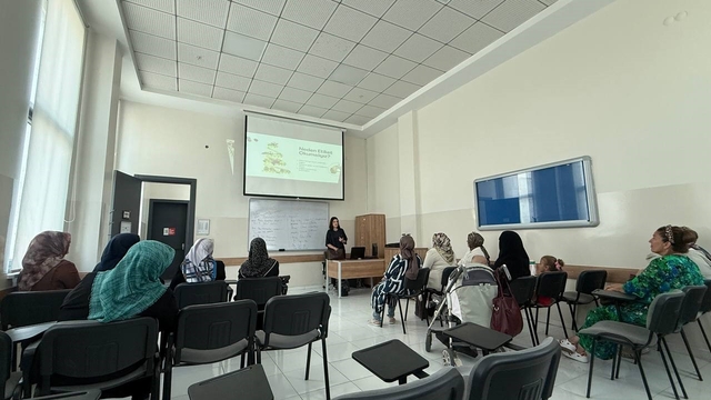 Akyazı'da 5 hafta süren "Sağlıklı Yaşam ve Beslenme Eğitim Serisi" tamamlandı
