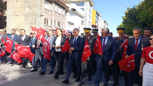Afyonkarahisar'da Zafer Haftası etkinlikleri sürüyor