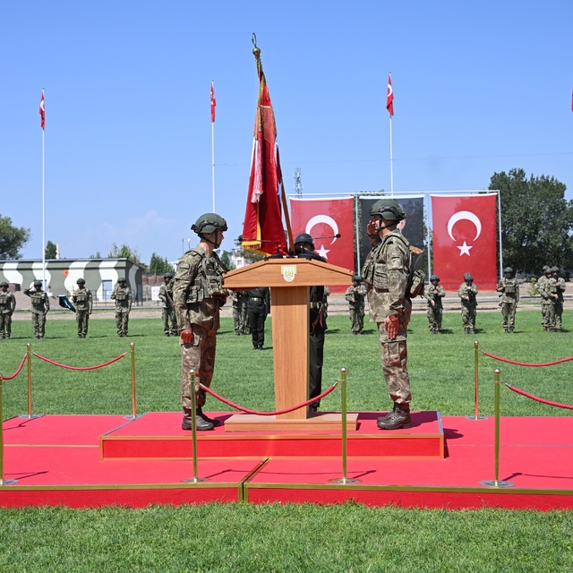Iğdır 5. Hudut Tugay Komutanlığında görev değişimi