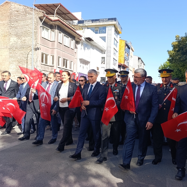 Afyonkarahisar'da Zafer Haftası etkinlikleri sürüyor