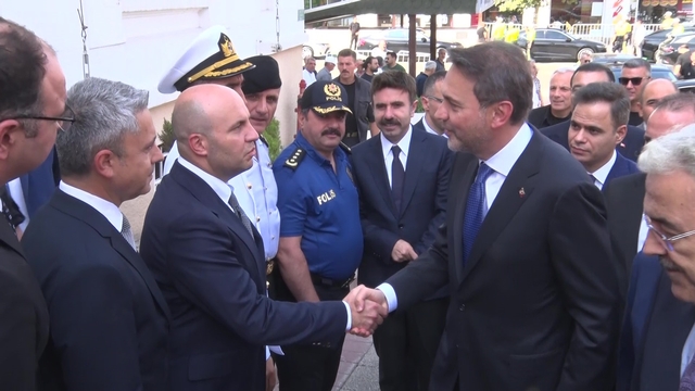 Bakan Bayraktar Bursa'da: İlk durak Valilik oldu
