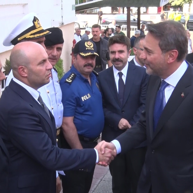 Bakan Bayraktar Bursa'da: İlk durak Valilik oldu