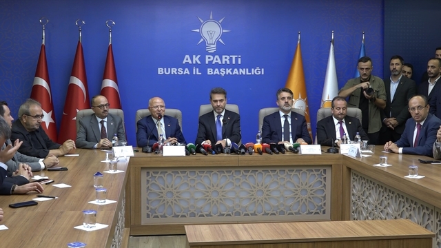 Enerji ve Tabii Kaynaklar Bakanı Bayraktar: "Arz güvenliği bir ülkenin aslında en önemli unsuru"
"2028'de 17 milyon hanenin ihtiyacını Karadeniz'de ürettiğimiz gazla karşılayacağız"
"Türkiye olarak daha çok Gabar'a, Karadeniz Sakarya Gaz Sahası'ndaki keşiflere ihtiyacımız var"
"Türkiye 3, Bursa 5 kat büyüdü"