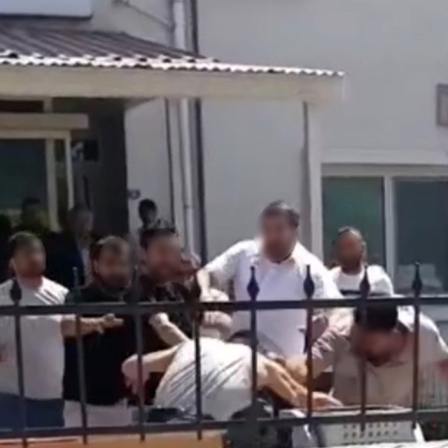Van'daki kavgada ağır yaralanan genç yaşam mücadelesini kaybetti
