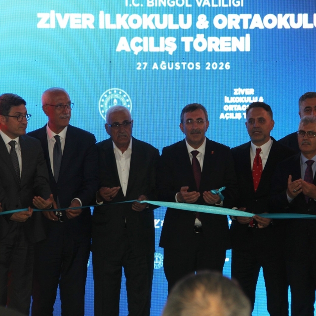Cumhurbaşkanı Yardımcısı Yılmaz: "Bingöl'e 222 yeni derslik kazandıracağız"